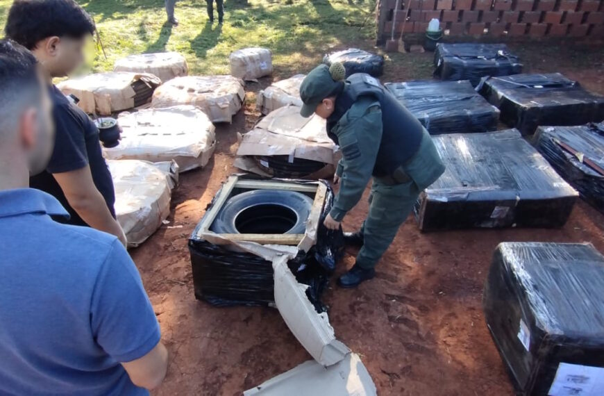 Misiones – Corrientes: Hallan mercadería de contrabando en 100 encomiendas